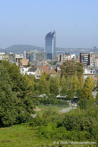 tour des finances à Liège